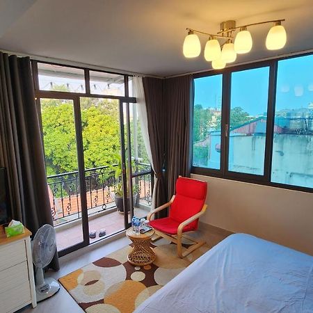 T Home Balcony Homestay Ханой Екстериор снимка