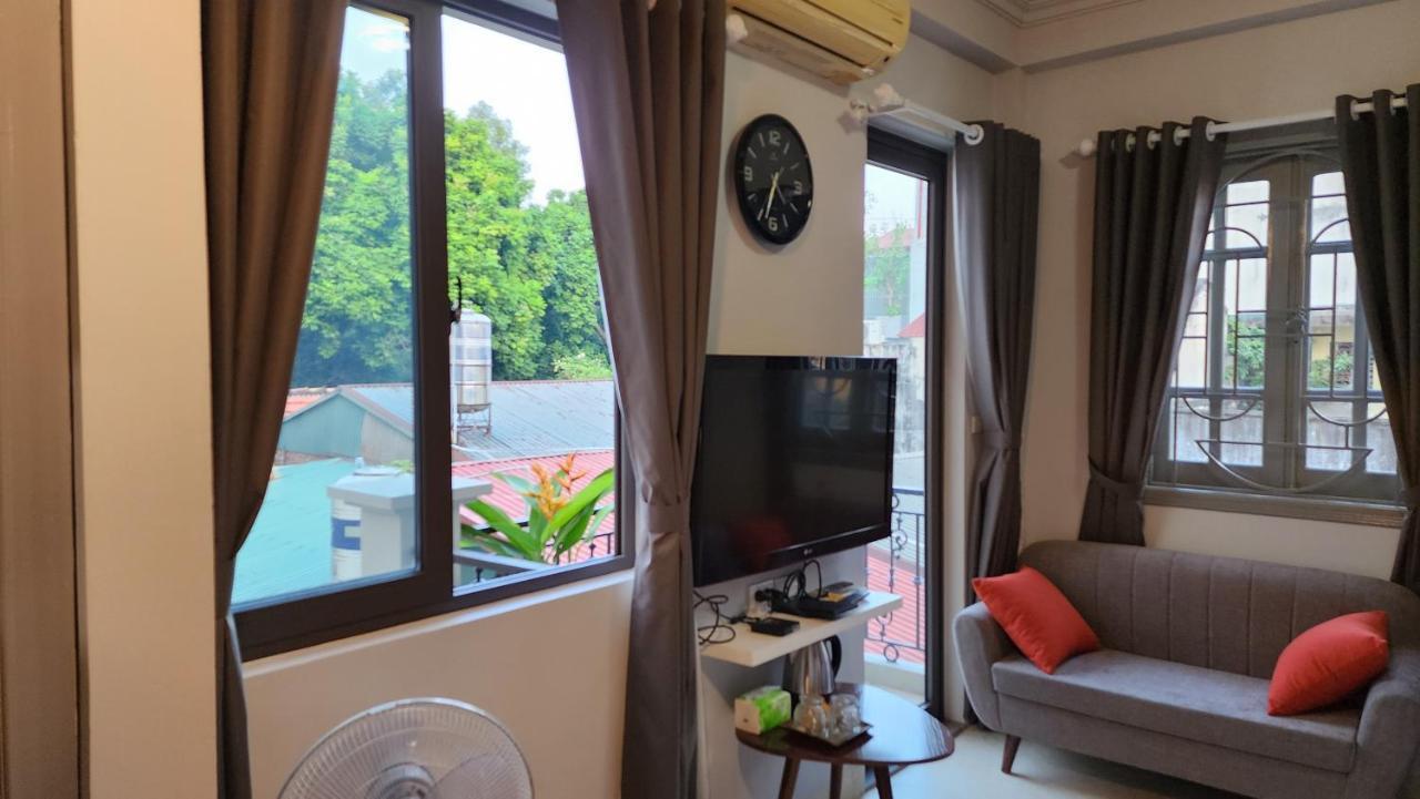 T Home Balcony Homestay Ханой Екстериор снимка